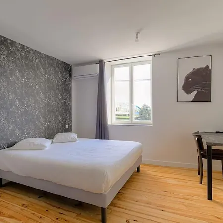 Le Munich - Les Appartements De L'Olivier Loyettes Exterior photo