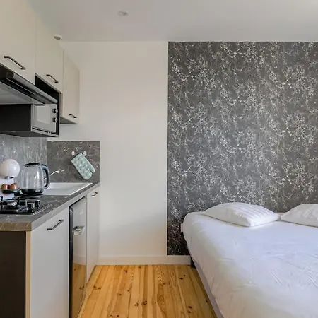 Le Munich - Les Appartements De L'Olivier Loyettes Exterior photo